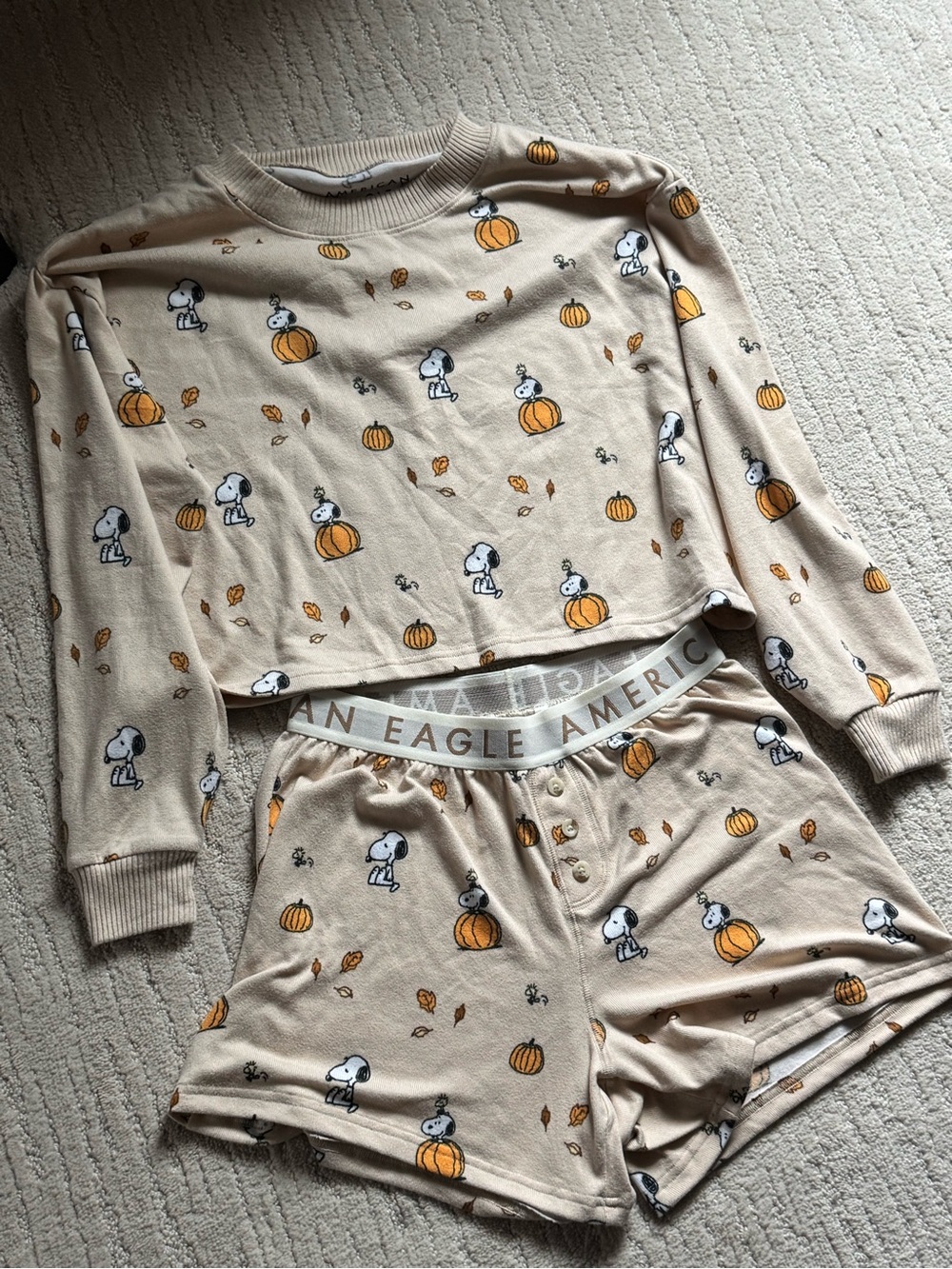 American Eagle Beige 'Snoopy Pumpkin' Womens Pajama Set XS